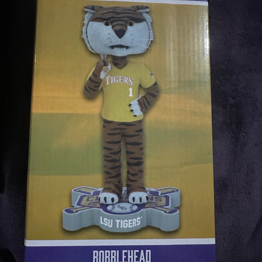 LSU TIGERS 2025 MEN'S COLLEGE WORLD SERIES NATIONAL CHAMPIONS BOBBLEHEAD